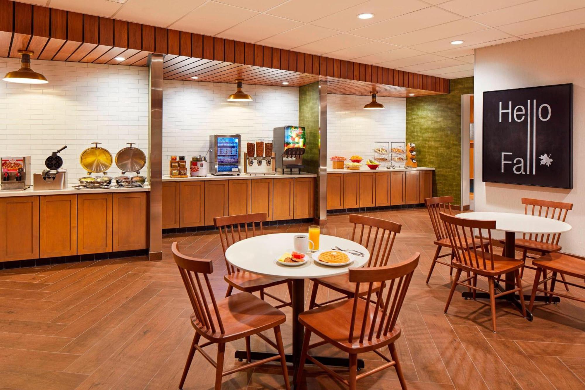 Fairfield By Marriott Inn & Suites Indio Coachella Valley Bagian luar foto