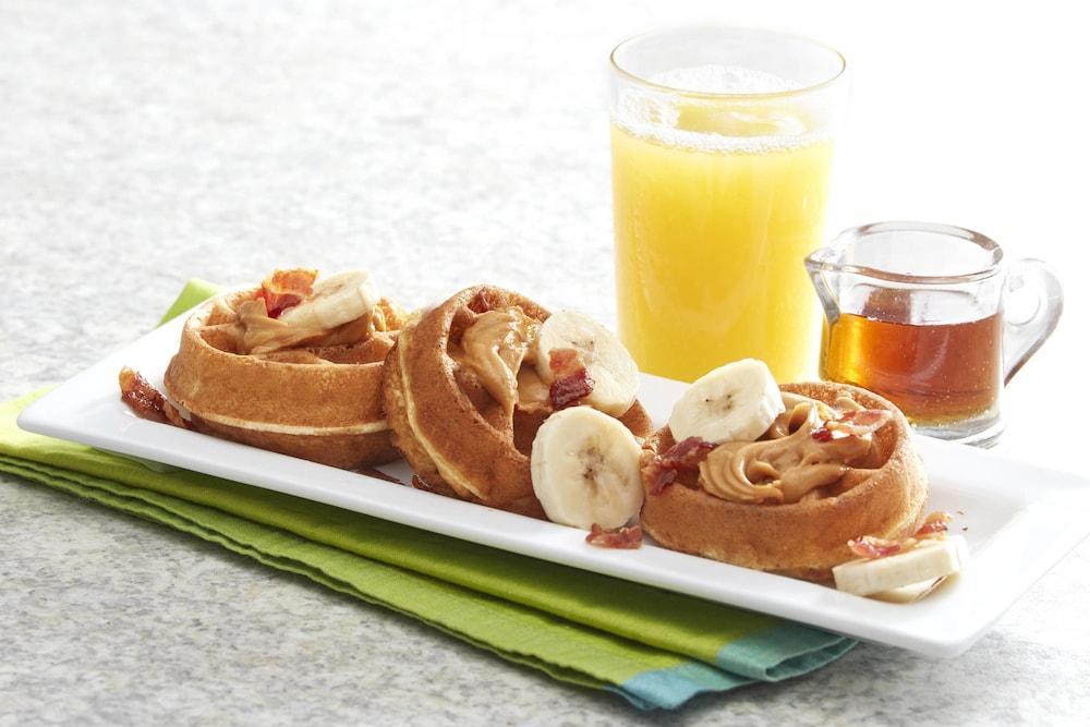 Fairfield By Marriott Inn & Suites Indio Coachella Valley Bagian luar foto